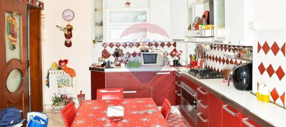 4 rooms Apartment in Catania, Italy No. 298900 8