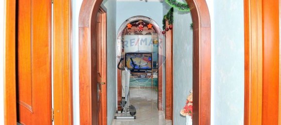 4 rooms Apartment in Catania, Italy No. 298900 12