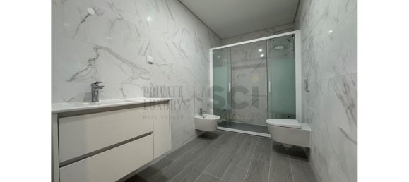 4 bedrooms House in Corroios, Portugal No. 102833 6