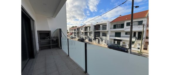 4 bedrooms House in Corroios, Portugal No. 102833 8