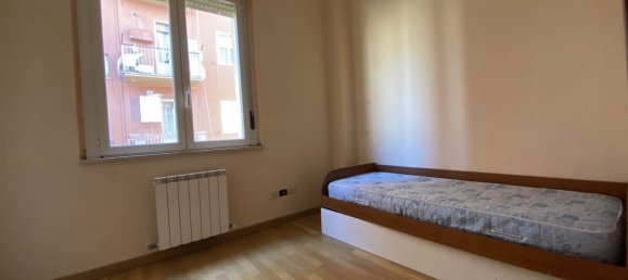 3 rooms Apartment in Chianciano Terme, Italy No. 154531 4
