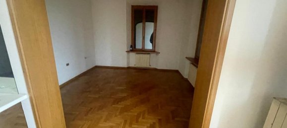 7 rooms Building in Faenza, Italy No. 233156 5