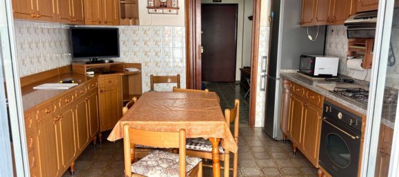 4 Schlafzimmer Wohnung in Campomarino, Italy, Nr. 326095 3