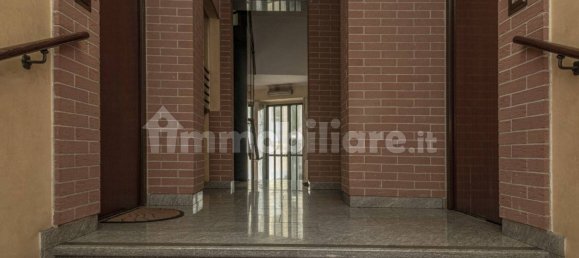 2 bedrooms Apartment in Turin, Italy No. 211126 2