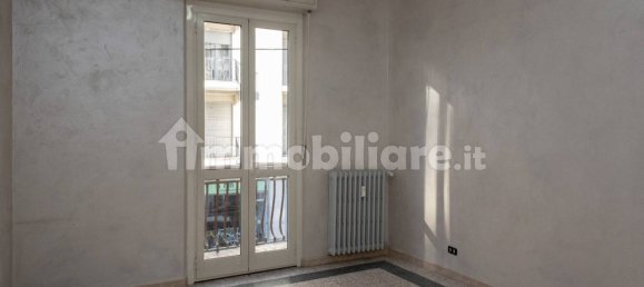 2 bedrooms Apartment in Turin, Italy No. 211126 18