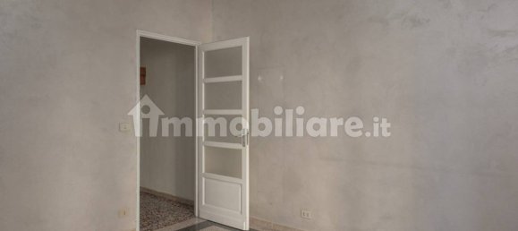 2 bedrooms Apartment in Turin, Italy No. 211126 17