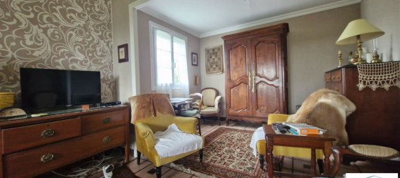 3 Schlafzimmer Haus in Chateaudun, France, Nr. 252199 2