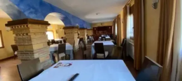 15 Schlafzimmer Gebäude in Zaragoza, Spain, Nr. 66743 6