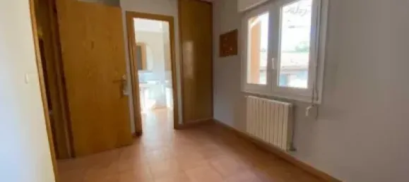 15 Schlafzimmer Gebäude in Zaragoza, Spain, Nr. 66743 26