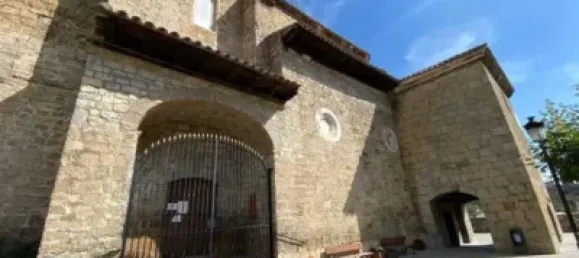 15 Schlafzimmer Gebäude in Zaragoza, Spain, Nr. 66743 66