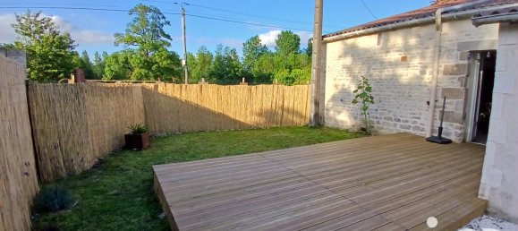 3 bedrooms House in Charente-Maritime, France No. 332451 12