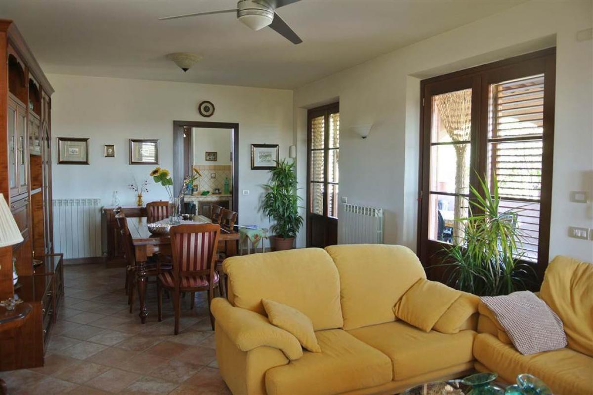 3 غرف نوم فيلا في Siena, Italy رقم 953