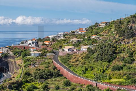 Grundstück in Santa Cruz, Portugal 1870m², Nr. 244805