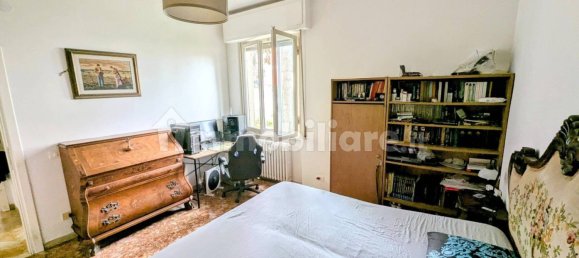 2 bedrooms Apartment in Florence, Italy No. 337578 18