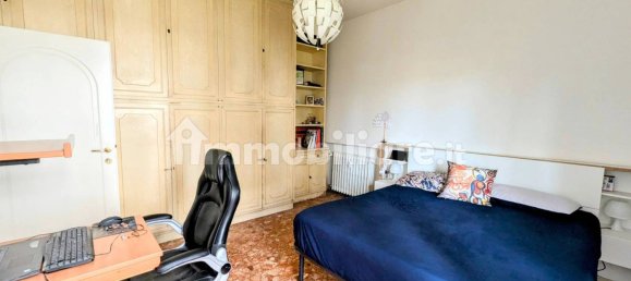 2 bedrooms Apartment in Florence, Italy No. 337578 23