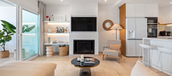 3 Schlafzimmer Stadthaus in Marbella, Spain, Nr. 172012 3