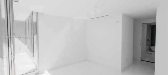 2 غرف نوم عقار تجاري في Miami, الولايات المتحدة رقم 614498 24