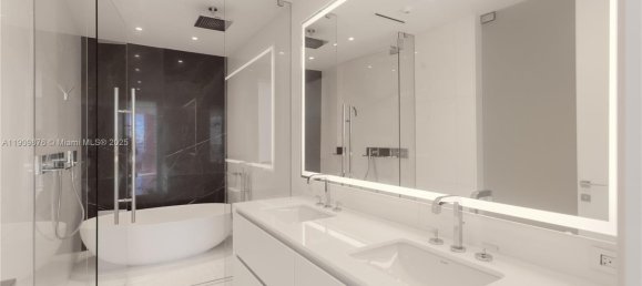 2 غرف نوم عقار تجاري في Miami, الولايات المتحدة رقم 614498 22