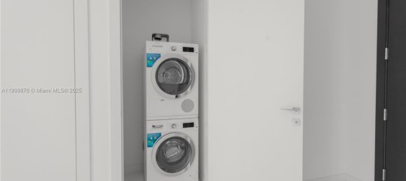 2 غرف نوم عقار تجاري في Miami, الولايات المتحدة رقم 614498 13