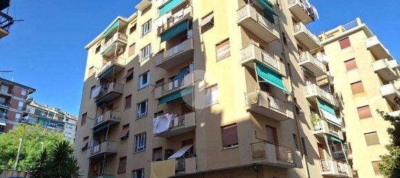 2 bedrooms Apartment in Genoa, Italy No. 298341 18