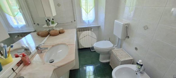 2 bedrooms Apartment in Genoa, Italy No. 298341 13