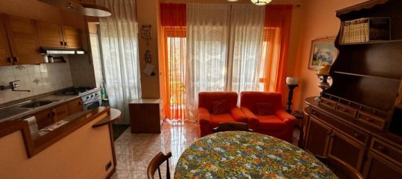 5-salle Appartement à Genoa, Italy No. 26680 7