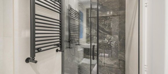 2 bedrooms Apartment in Madrid, Spain No. 124829 7