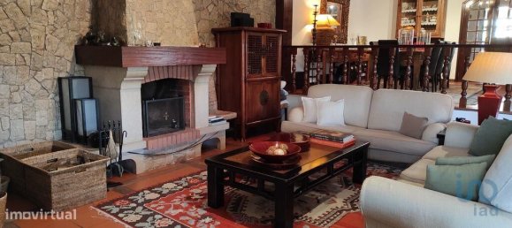 5 bedrooms House in Sesimbra, Portugal No. 138229 8