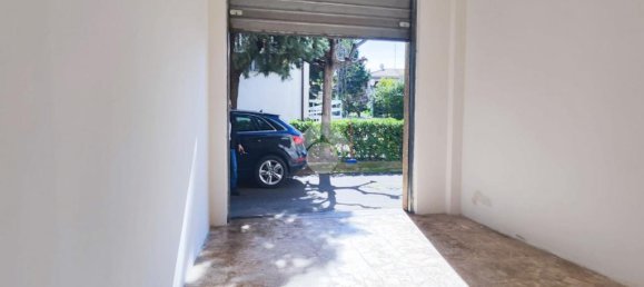 1غرفة مرآب في Silvi, Italy رقم 145702 9