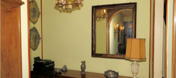 Apartamento de 4 divisões em Oleggio, Italy N.º 207502 7