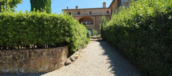 2 bedrooms House in Castelnuovo Berardenga, Italy No. 1577 6