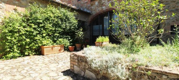 2 bedrooms House in Castelnuovo Berardenga, Italy No. 1577 7