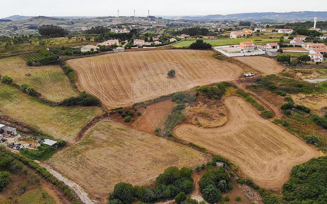 45200m² Land in Sobral de Monte Agraco, Portugal No. 194450