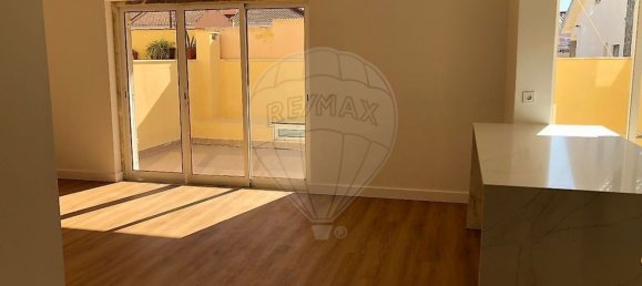 2 غرف نوم منزل ذو طابقين في Cascais, Portugal رقم 161218 13