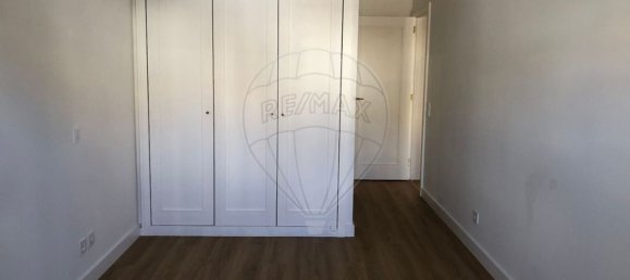 2 غرف نوم منزل ذو طابقين في Cascais, Portugal رقم 161218 17