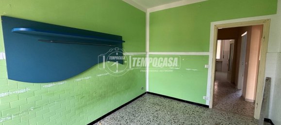 Apartamento de 3 divisões em Casale Monferrato, Italy N.º 274058 4