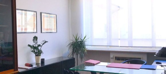 151m² Office in Mantua, Italy No. 364569 2