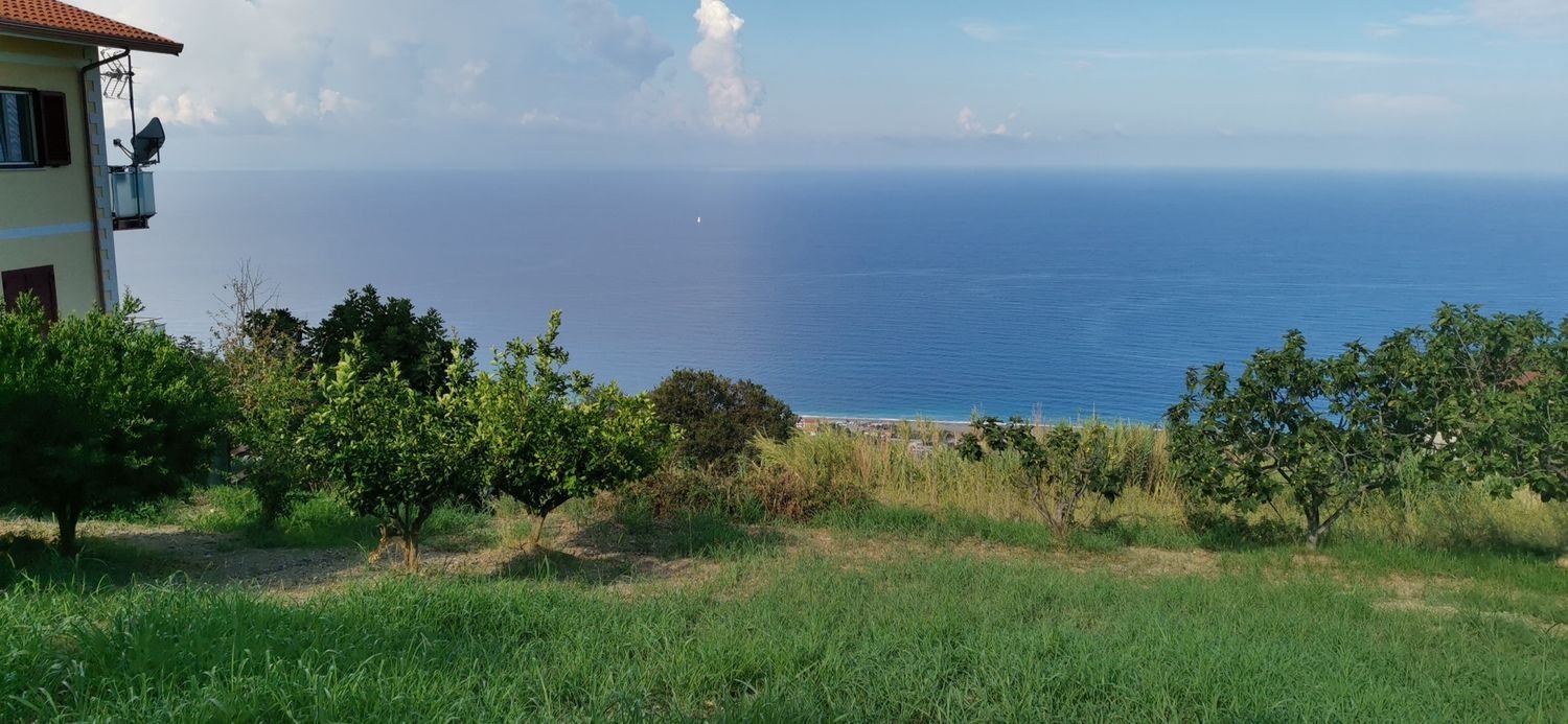 Terreno em Longobardi, Italy 1750 m² N.º 254664