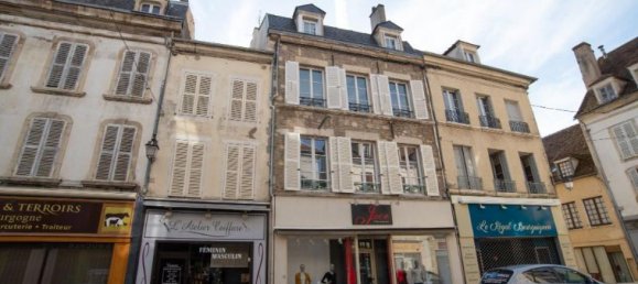 5 bedrooms Apartment in Avallon, France No. 16964 7