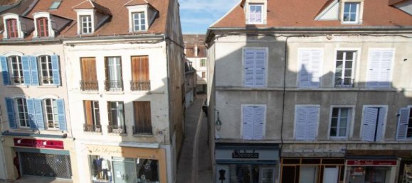 5 bedrooms Apartment in Avallon, France No. 16964 6