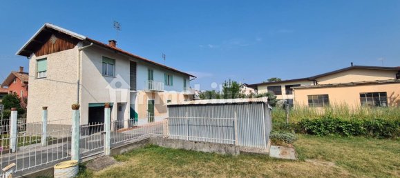 3 chambres Maison à Cuneo, Italy No. 112366 2