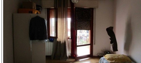 5 rooms Apartment in Meolo, Italy No. 276069 5