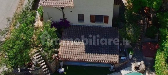 Villa de 4 dormitorios en Olbia, Italy No. 338502 2