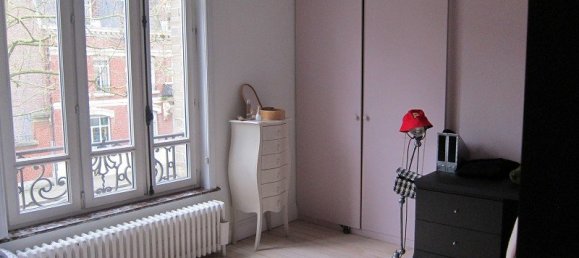 5 bedrooms House in Valenciennes, France No. 84064 10