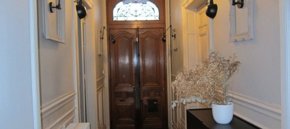 5 bedrooms House in Valenciennes, France No. 84064 3