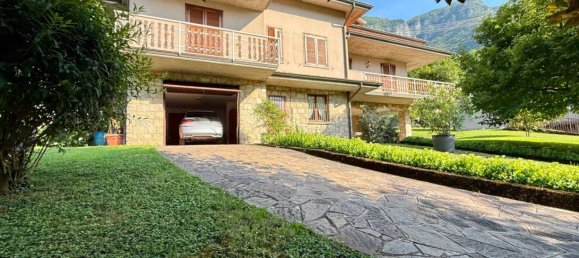 5 bedrooms Villa in Monasterolo del Castello, Italy No. 290856 9