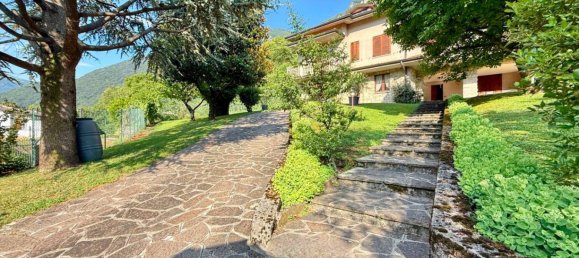 5 bedrooms Villa in Monasterolo del Castello, Italy No. 290856 10