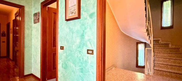 5 bedrooms Villa in Monasterolo del Castello, Italy No. 290856 36