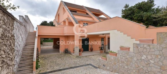 10-salle Villa à Lecce, Italy No. 38937 2