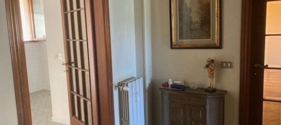 5 bedrooms Apartment in Livorno, Italy No. 348050 11